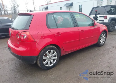 2007 Volkswagen Rabbit 4-Door из США, поврежденный, VIN WVWCR91K97W007852